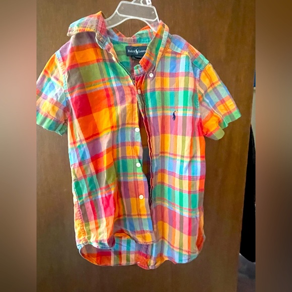 Boys button up polo shirt. Size small. - Picture 1 of 1
